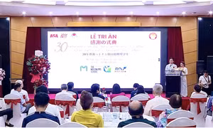 30 năm chương trình học bổng toàn phần dành cho học sinh, sinh viên Việt Nam 