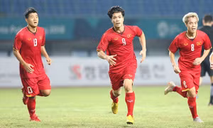 Công Phượng: Từ cú đúp hỏng 11m tới người hùng của U23 Việt Nam