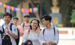 Đề ngữ văn lớp 10 dễ làm, học sinh phấn khởi