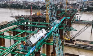 Cầu Trần Hưng Đạo - biểu tượng kiến trúc bắc qua sông Hồng