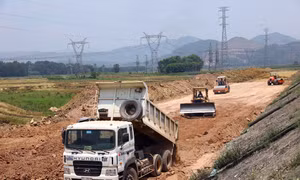Ngành Giao thông làm gì để giải ngân gần 17.000 tỷ đồng vốn đầu tư công.