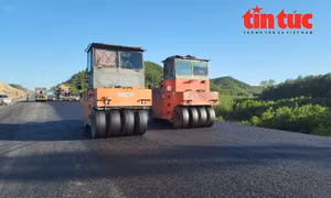 Bộ GTVT yêu cầu hoàn thành cao tốc Nghi Sơn - Diễn Châu trong tháng 7