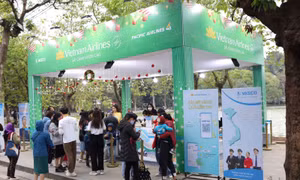 Khám phá mùa thu Hà Nội cùng Vietnam Airlines Festa 2024