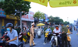 Doanh nghiệp vận tải tham gia giao thông theo giấy đi đường mới như thế nào?
