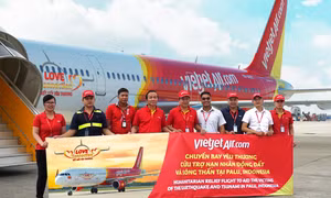 Vietjet Air tổ chức chuyến bay "Kết nối yêu thương" cứu trợ nạn nhân động đất, sóng thần tại Indonesia