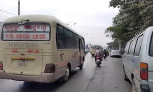 Bên lề Kỳ họp thứ 7, Quốc hội khóa XIV: Cách nào quản lý xe hợp đồng 'trá hình' ?