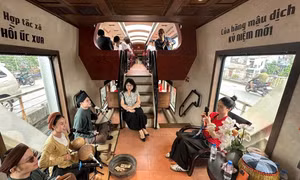 Vận hành thương mại đoàn tàu 'Hà Nội 5 cửa ô'