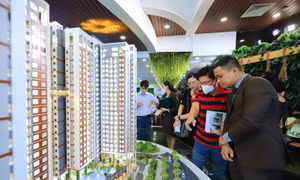 Nhu cầu mua BĐS vẫn được nhiều nhà đầu tư quan tâm, chờ "bắt đáy".