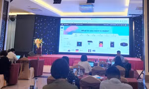 Tập huấn xây dựng kênh truyền thông hiệu quả trên mạng xã hội.