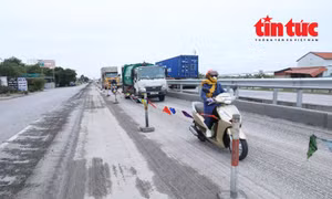 Đẩy mạnh phân cấp phân quyền quản lý đường bộ cho các địa phương.