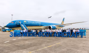 Đón Boeing 787-10, đội máy bay thân rộng của Vietnam Airlines chạm mốc 30 chiếc.
