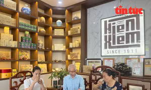 Lưu giữ hồn cốt Trà sen Tây Hồ