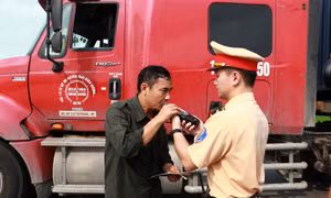 Đề xuất tăng hình phạt với các vi phạm nồng độ cồn và ma tuý ngay từ mức 1