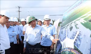 Thủ tướng Nguyễn Xuân Phúc kiểm tra tiến độ Dự án sân bay Long Thành