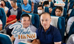 Bay tới Hà Nội kết nối vẻ đẹp mùa thu Thủ đô với thông điệp xanh cùng Vietnam Airlines