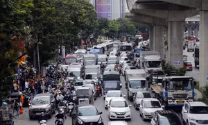 Cần hoàn thiện mạng lưới giao thông công cộng trước khi thu phí vào nội đô.