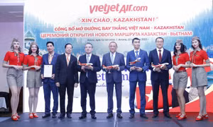 Lãnh đạo hai nước Việt Nam và Kazakhstan tham dự lễ công bố đường bay Almaty - Nha Trang và chào mừng Vietjet đến với Kazakhstan.