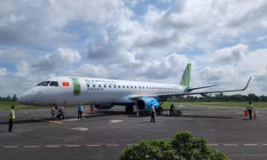 Bamboo Airways hỗ trợ hành khách bị thay đổi lịch trình bay đến sân bay Vinh.