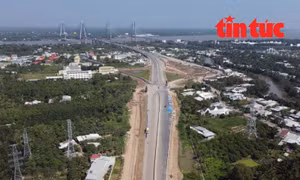 Điểm đầu cao tốc Mỹ Thuận - Cần Thơ kết nối với cầu Mỹ Thuận 2, điểm cuối kết nối với Quốc lộ 1 hiện hữu.