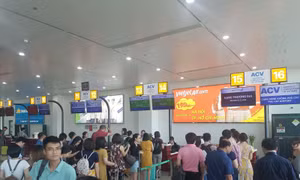 Lại căng thẳng phương tiện đi lại dịp nghỉ lễ 30/4 – 1/5