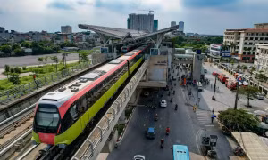 Hà Nội Metro tiếp nhận máy sốc tim tự động lan tỏa giá trị nhân văn tại nơi công cộng