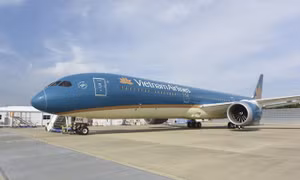 Siêu máy bay Boeing 787-10 Dreamliner bay thẳng gần 12.000 km có mặt tại Việt Nam