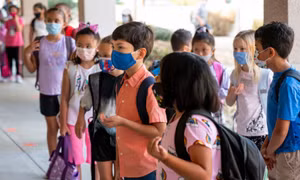 Tại sao trẻ em cần được tiêm phòng vaccine ngừa COVID-19?