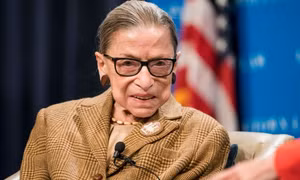 Thẩm phán Toà án Tối cao Mỹ Ruth Bader Ginsburg qua đời