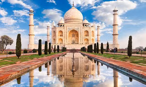 Sơ tán khẩn cấp Đền Taj Mahal (Ấn Độ) vì bị đe dọa đánh bom