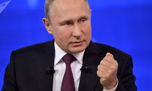 Tổng thống Nga Vladimir Putin tiến hành cuộc họp báo cuối năm