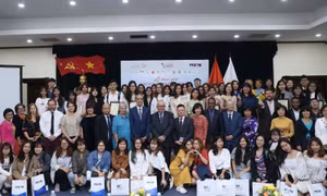 Lễ trao giải Cuộc thi ‘Phóng viên trẻ Pháp ngữ 2020’ 