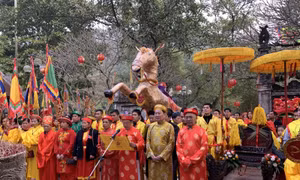 Lễ hội đền Sóc với nhiều nghi thức tưởng nhớ Thánh Gióng