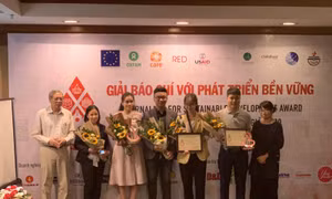Trao Giải báo chí với phát triển bền vững năm 2019