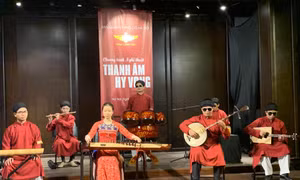 Các nghệ sĩ khiếm thị biểu diễn ‘Thanh âm hy vọng’ 