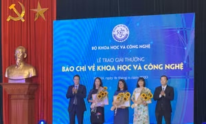 Công bố Giải thưởng báo chí về khoa học và công nghệ năm 2020