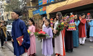 Gìn giữ giá trị văn hoá truyền thống ‘Tết Phố’