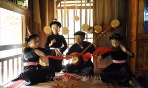 Làm giàu kho tàng âm nhạc truyền thống