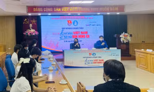 Khởi động cuộc thi ‘Sinh viên Việt Nam - hát mãi bản hùng ca’