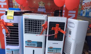TP Hồ Chí Minh: Nắng nóng kéo dài, hàng điện lạnh ‘tăng nhiệt’
