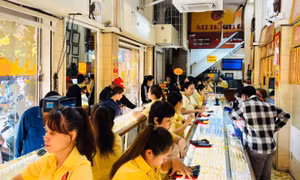 Giá vàng sáng 8/9: Cảnh báo rủi ro mua đuổi khi chênh lệch còn cao