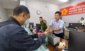 TP Hồ Chí Minh: '100.000 đồng không nhiều, nhưng giá trị tinh thần thì vô cùng lớn'