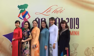 Áo dài - Di sản văn hóa Việt - Bài 2: Niềm tự hào của người Việt Nam