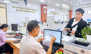 TP Hồ Chí Minh số hóa chính quyền - Bài cuối: Từng bước chuyển từ tư duy 'quản lý' sang 'phục vụ'