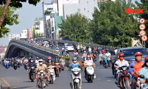 TP Hồ Chí Minh thêm đợt nắng nóng kéo dài từ 5-7 ngày tới