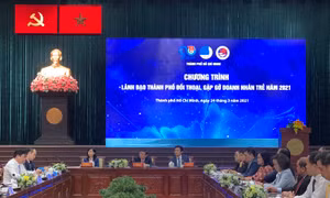Lãnh đạo TP Hồ Chí Minh đối thoại, gặp gỡ doanh nhân trẻ 