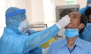 TP Hồ Chí Minh cần đẩy nhanh hơn nữa tốc độ xét nghiệm, sớm tìm ra F0 trong cộng đồng
