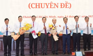 UBND TP Hồ Chí Minh có thêm ba Phó Chủ tịch mới