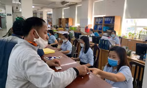 Tp. Hồ Chí Minh: Trên 820 người lao động bị khóa thẻ Bảo hiểm y tế 