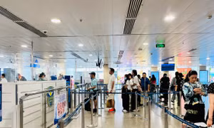 Tỷ lệ đặt vé máy bay mùa cao điểm hè vẫn ở mức trung bình thấp