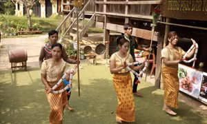 Trải nghiệm văn hóa Khmer tại 'Ngôi nhà chung' Đồng Mô
